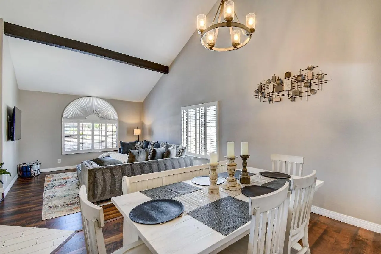 Villa Upscale Scottsdale Retreat With Private Pool And Grill à Phoenix